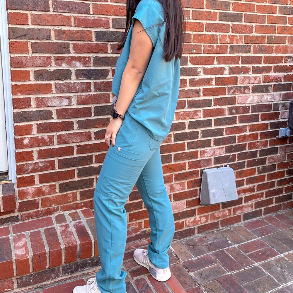 Figs Limited Edition Hydrogreen Scrub Set Xs Petite Gem